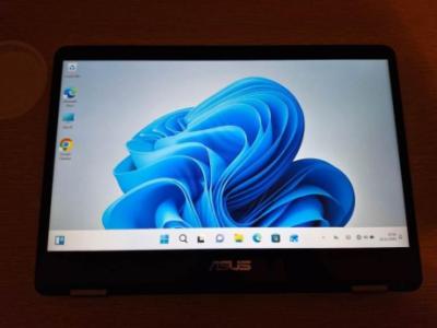 Asus Laptop with Flip screen
