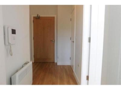 Smart one bedroom flat