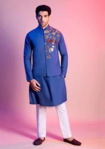 Elevate Your Wardrobe: Discover and Buy Mens Kurta Online