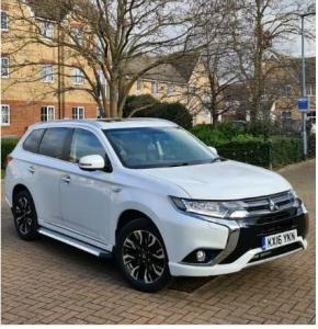 Mitsubishi Outlander GX4h CVT 4WD