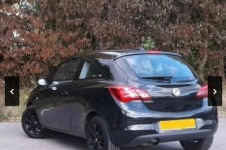 reg Vauxhall Corsa Sri Nav 1.4 in Gloss Black - low mileage - mint condition - bargain