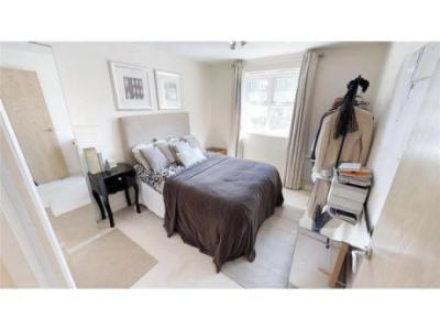 Two double rooms in Angel, Isington