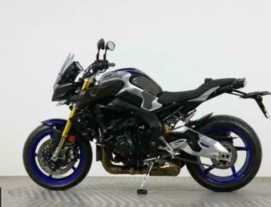 YAMAHA MT-10 SP - BUY ONLINE 24 HOURS A DAY