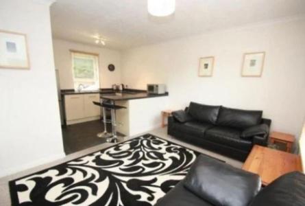 Contact Umega A Experienced Edinburgh Estate Agents.