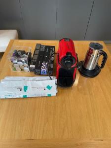 Nespresso Inissia coffee machine + Aeroccino 4 milk frother set