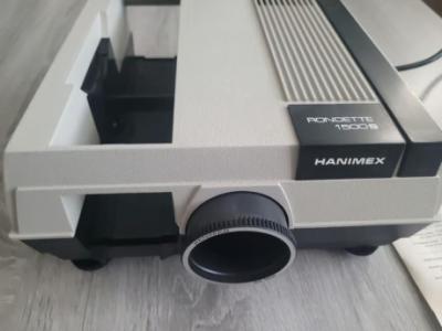 Hanimex Rondette 1500S Slide Projector