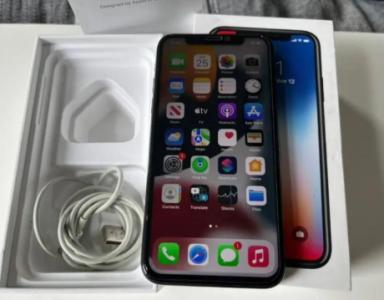 iPhone X 64gb UNLOCKED