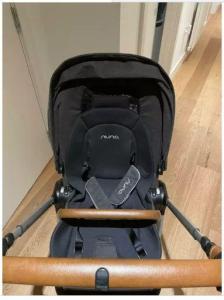 Nuna Triv stroller - like new!