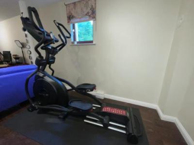SOLE FITNESS E95 ELLIPTICAL