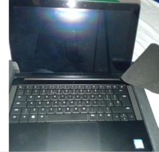 RAZOR BLADE I7 14 INCH