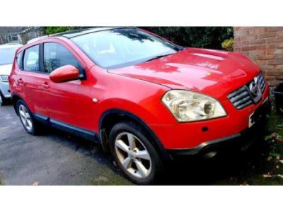 NISSAN QASHQAI DIESEL ONLY 92 MILES LEATHER PANORAMIC ROOF )