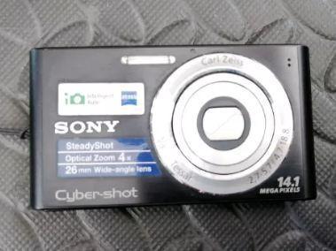 Sony camera 14.1 megapixels cyber shot dsc_w320