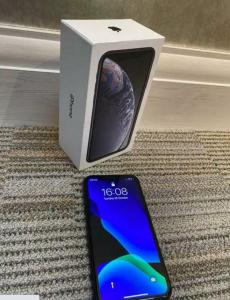 Apple iPhone XR Black 128GB Unlocked with Box & Case