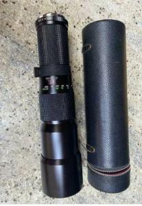 Vivatar 400mm lens with leather case