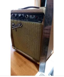 Squire SA10 Acoustic Guitar Amplifier
