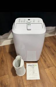 Brand New, Air Conditioner Unit, Possible Delivery.