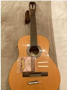 ADMIRA ALBA CLASSICAL GUITAR
