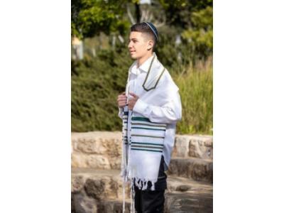 Buy the best hand-made tallit from Galilee Silks Israel store today!